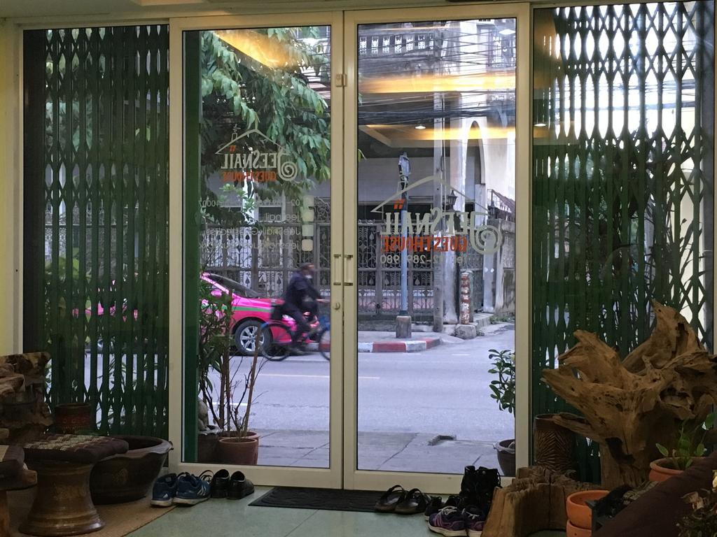 Jeesnail Guesthouse バンコク都 エクステリア 写真
