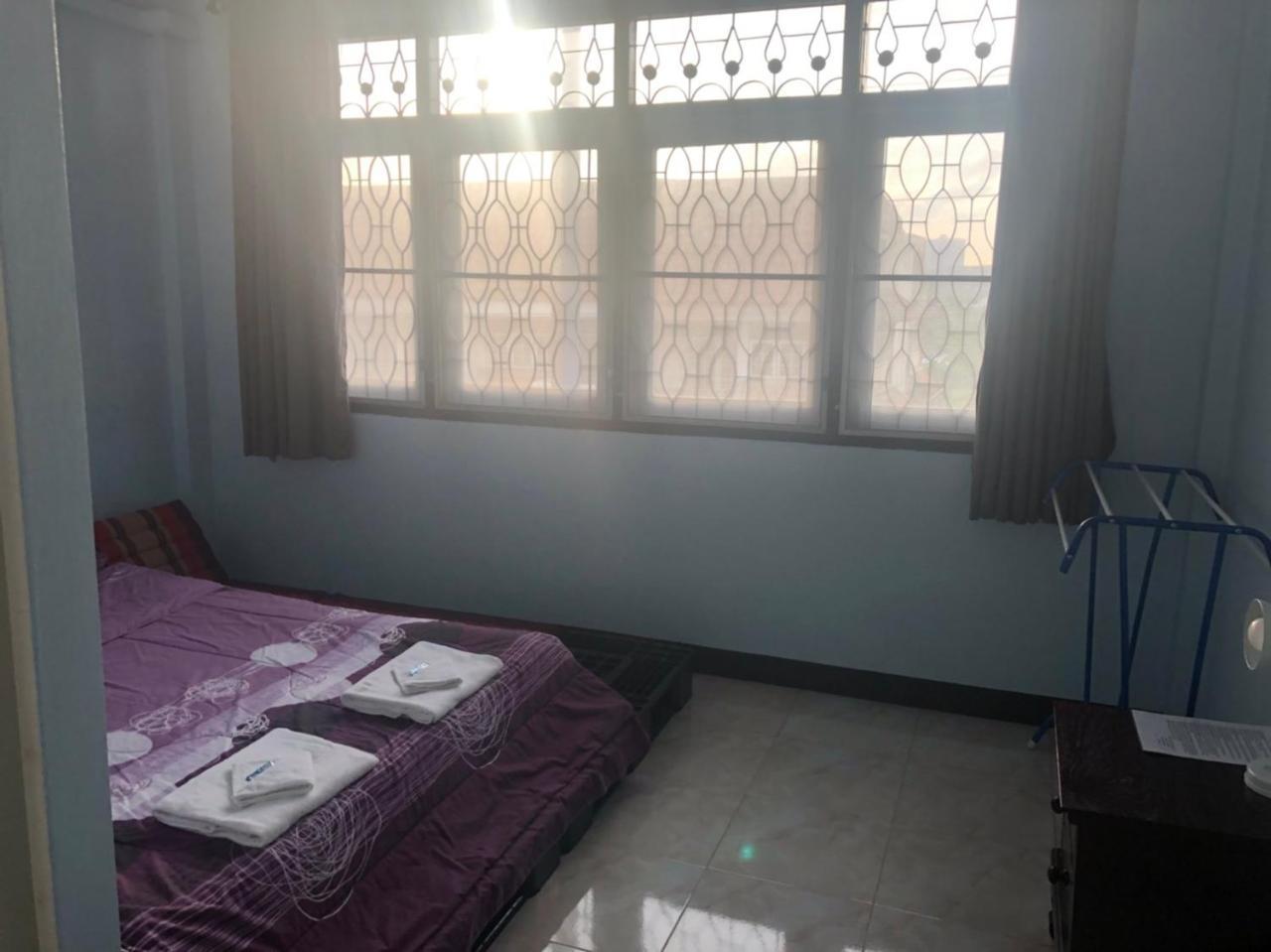 Jeesnail Guesthouse バンコク都 エクステリア 写真